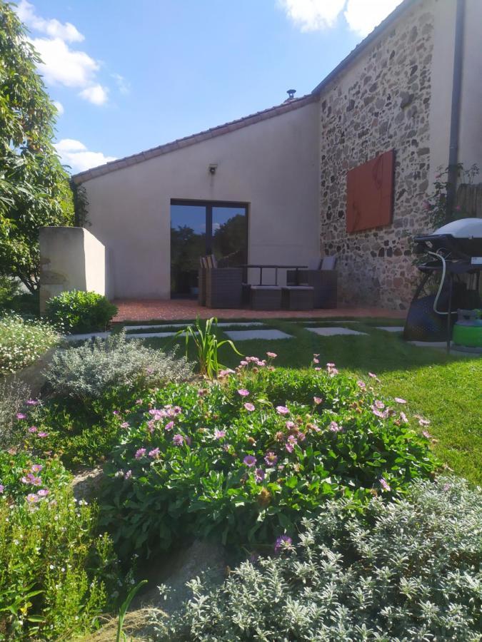 La Loge Bertine Apartment Saint-Mars-la-Reorthe Bagian luar foto